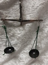 Alte Apotheken-Handwaage