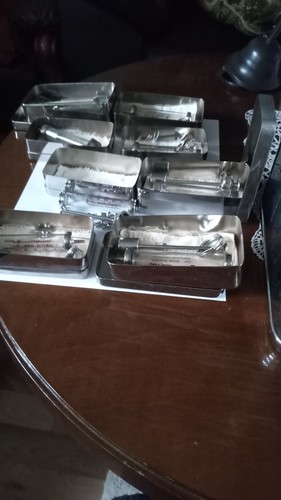 Alte medizinische spritzen aus - alte,