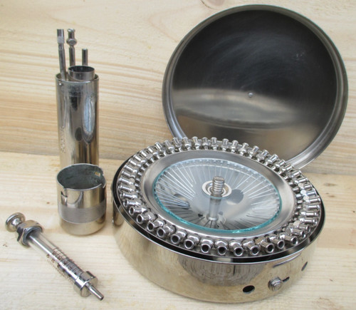Alte glaskolbenspritze mit box - glaskolbenspritze,
